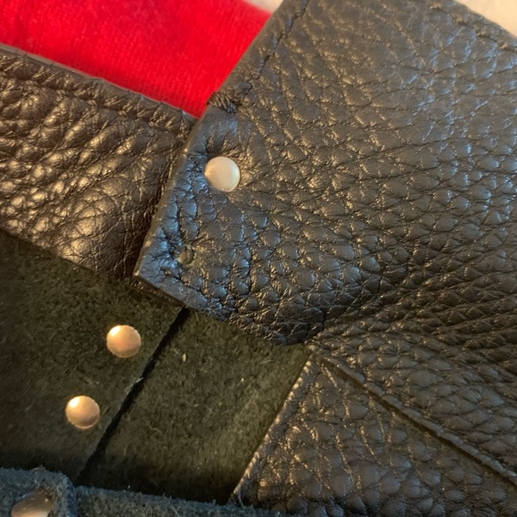 Authentic Valentino rockstud tote bag - Picture 3 of 4